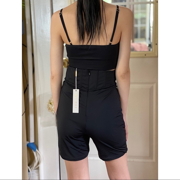 Chaya High Waisted Boned Bike Short - Picture 4 of 4